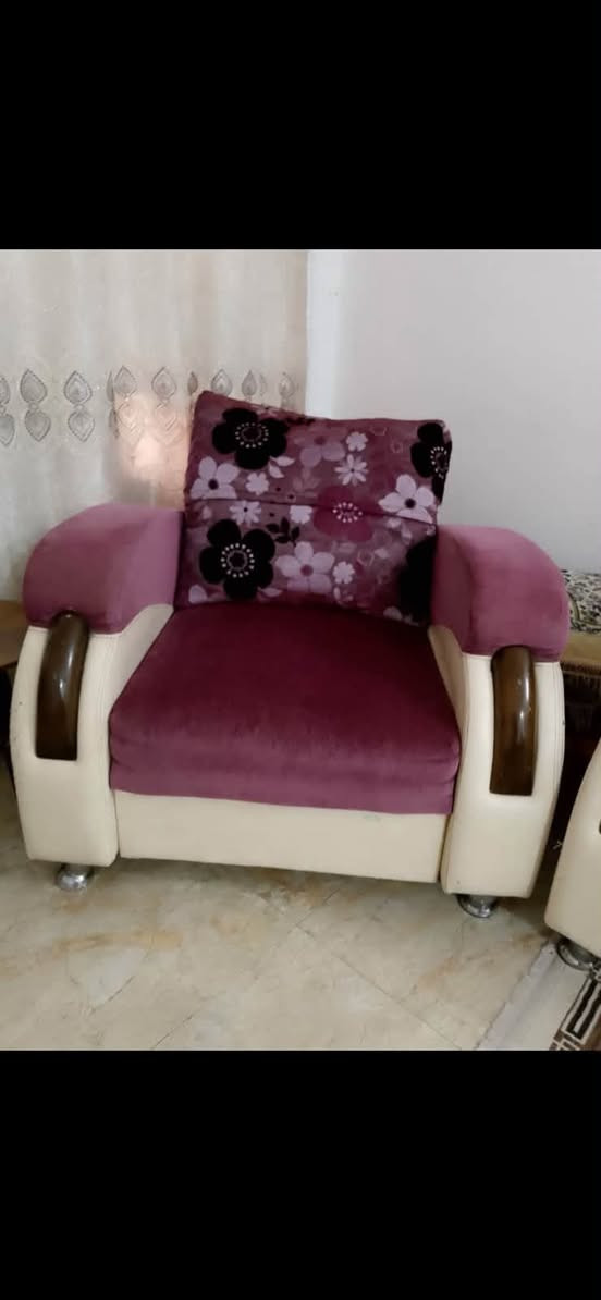 تخم السعر 100 عشر مقاعد مجمده 250 استفسار ***********
