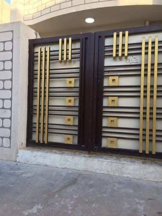 بسم الله الرحمن الرحيم 
افتتاح محل حداد ابواب وشبابيك كافئه انواع الحداده
فصال ابواب وشبابيك 
تركيب ابواب وشبابيك 
تصليح ابواب وشبابيك 
اي شي يتعلق بل حداده 
مكاني الزنجيلي قرب فرع التسفيرات 
*********** رقمي بي واتساب

