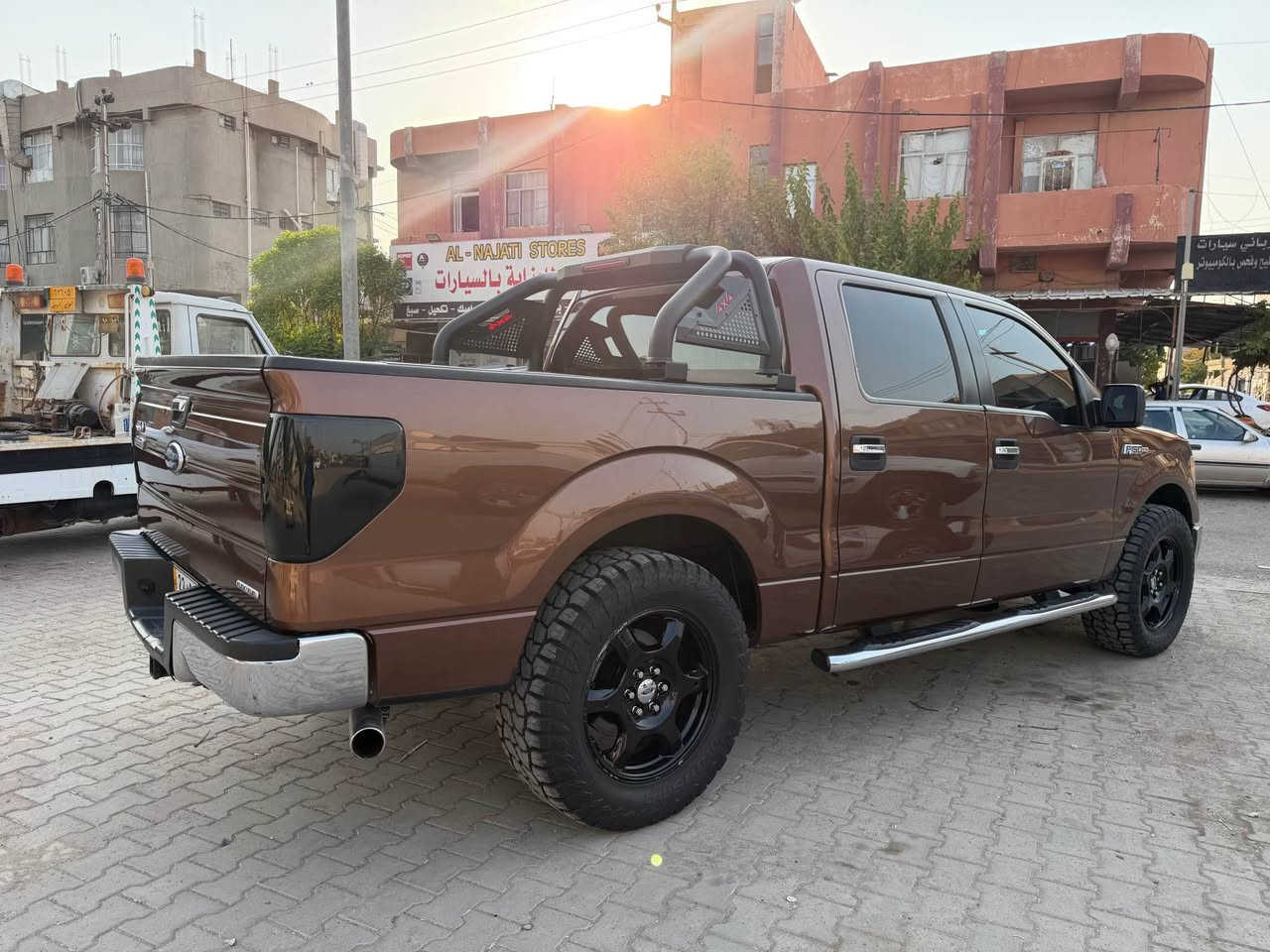 سلام عليكم فورد f150 محرك 8 سلندر محرك 5.0 بدون صبغ ابد مابيها حادث مكفوله خليجي شركة نيفا رقم سنويه جديد باسمي ثاني يوم تحويل سياره جاهزه من كلشي ماشيه 156 الف سعر 155$ مكان كركوك رقمي 
*********** كركوك, العراق
