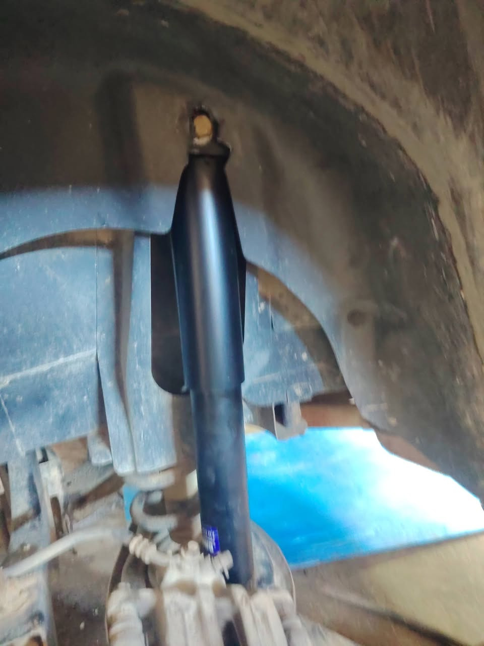🔧🚘 جانب من أعمال ورشة أنور سوزوكي وإكونوكس 🚘🔧

مو سيارة وحدة… ولا شغلة وحدة 😎
هذا المنشور يجمعلكم باقة من أعمال الورشة بموديلات مختلفة، وكل سيارة إلها شغلتها 👌🔥

🛠️ تبديل جوزة ضغط غاز التبريد
🔩 تبديل بوش فافون ETS تركي 🇹🇷
⚡ تبديل تخم بلك AC Delco أصلي
🚗 تجفيت مشط ستيرن
🔧 تبديل مضخة باور ستيرنك
⚙️ تبديل أذان الكير الخلفية
🔄 تبديل دبلات خلفية
🔩 تبديل بوش حدادة خلفية
🛑 تبديل تخم دسك بريك
✨ جلي وتلميع اللايتات بمادة النانو سيراميك
💡 ربط لايتات زينون بإضاءة أوف وايت
🔦 تقوية إضاءة السيارة وتحسين الرؤية بالليل

🎯 الميزة مو بس تبديل القطعة… الميزة بالشغل الصح والتشخيص الصح.

كل سيارة تدخل للورشة إلها حكاية… وإحنا نعرف شلون نخليها تطلع أحسن من قبل 😎🔧

📍 كربلاء – الحي الصناعي – الأبلوك الثاني – شارع السايدين – سايد الدخول
📞 ***********
📞 ***********

🚘 ورشة أنور سوزوكي وإكونوكس
🔧 شغل مرتب… ونتيجة تفرق 💪🔥
