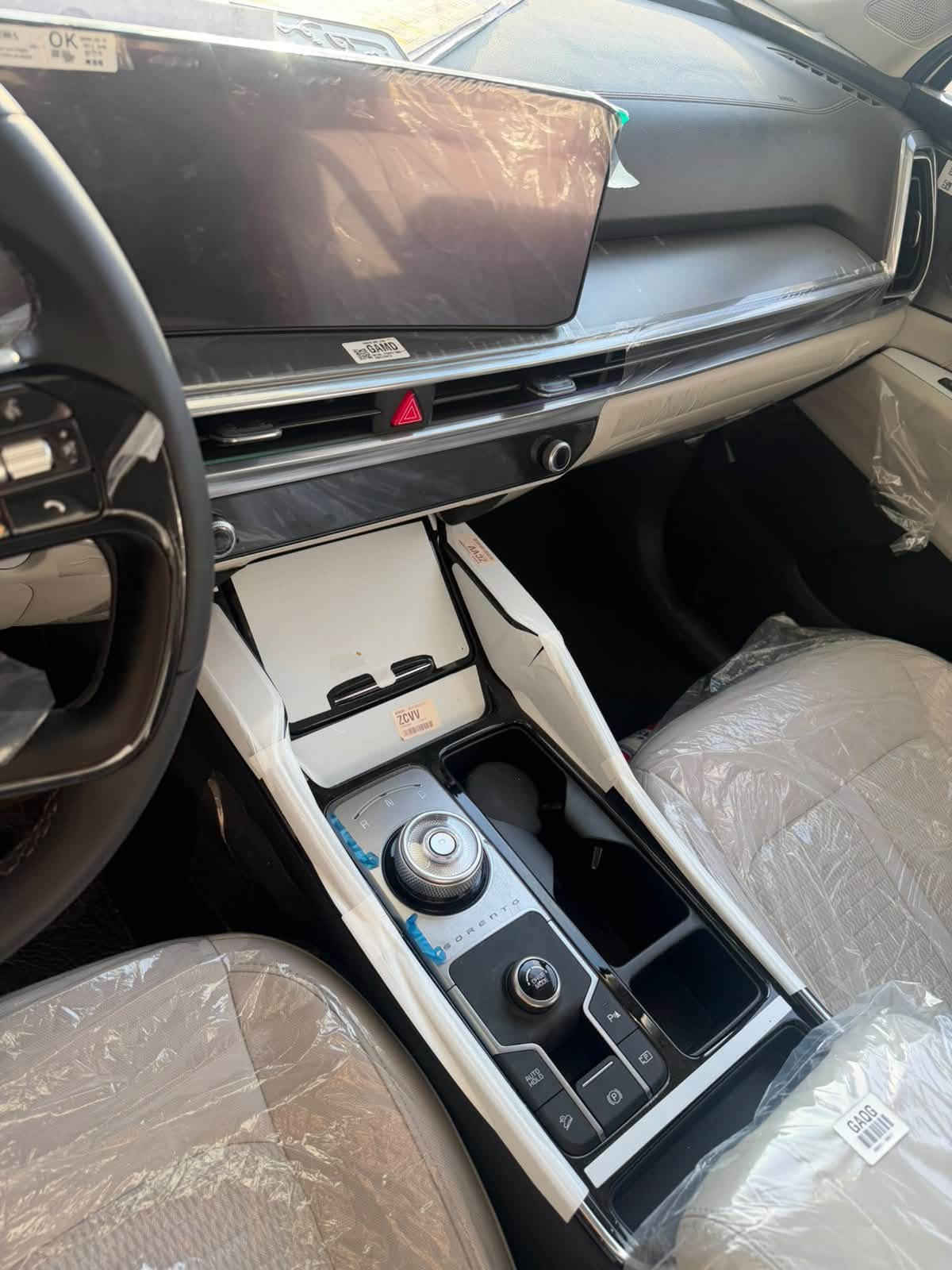 سورنتو 2026 زيرو صفر ماماشية مرقمة بغداد مواصفات ويل 20 داتا شو 5 كامرات
سعر 53  مليون جوة سعر الشركة بمليون وسبعمية 
رقم الهاتف ***********
