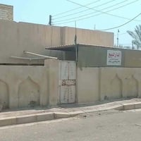 بيت للبيع • حي المركز • قرب مركز الشرطة