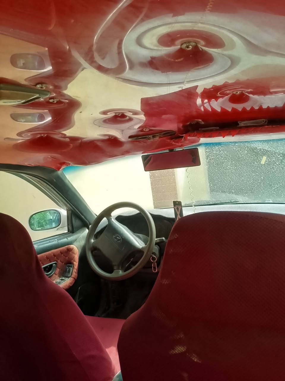 للبيع سوانتا موديل 93 سياره نضيفه كير عادي يحتاجلها ترتيب غرفه كهربائيات شغاله بدون خياس سعر30 ديالى بعقوبة العباره ***********
