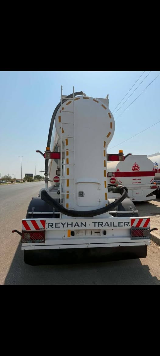 سكانيا ١٦ فول مواصفات عده الروتايدروالسايلو ٢٥ تركي حموله ٥٠ بدون فره جاهزه للشغل السعر ٧٢٥ للتواصل ***********
