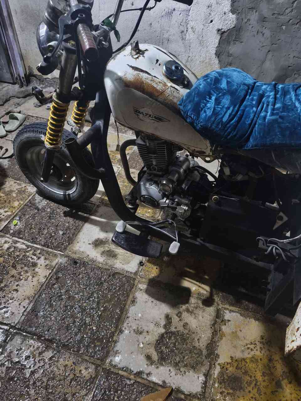 سلام عليكم ستوته لبيع موديل ١٥دوات دوات نكره سلف  مكانه بس مجفته سعر 850وبيه مجال قليل مكاني ناصرية حي لفداء شارع أبو لبنان سفسار عله رقم***********
