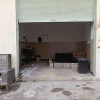 محل دجاج • للبيع