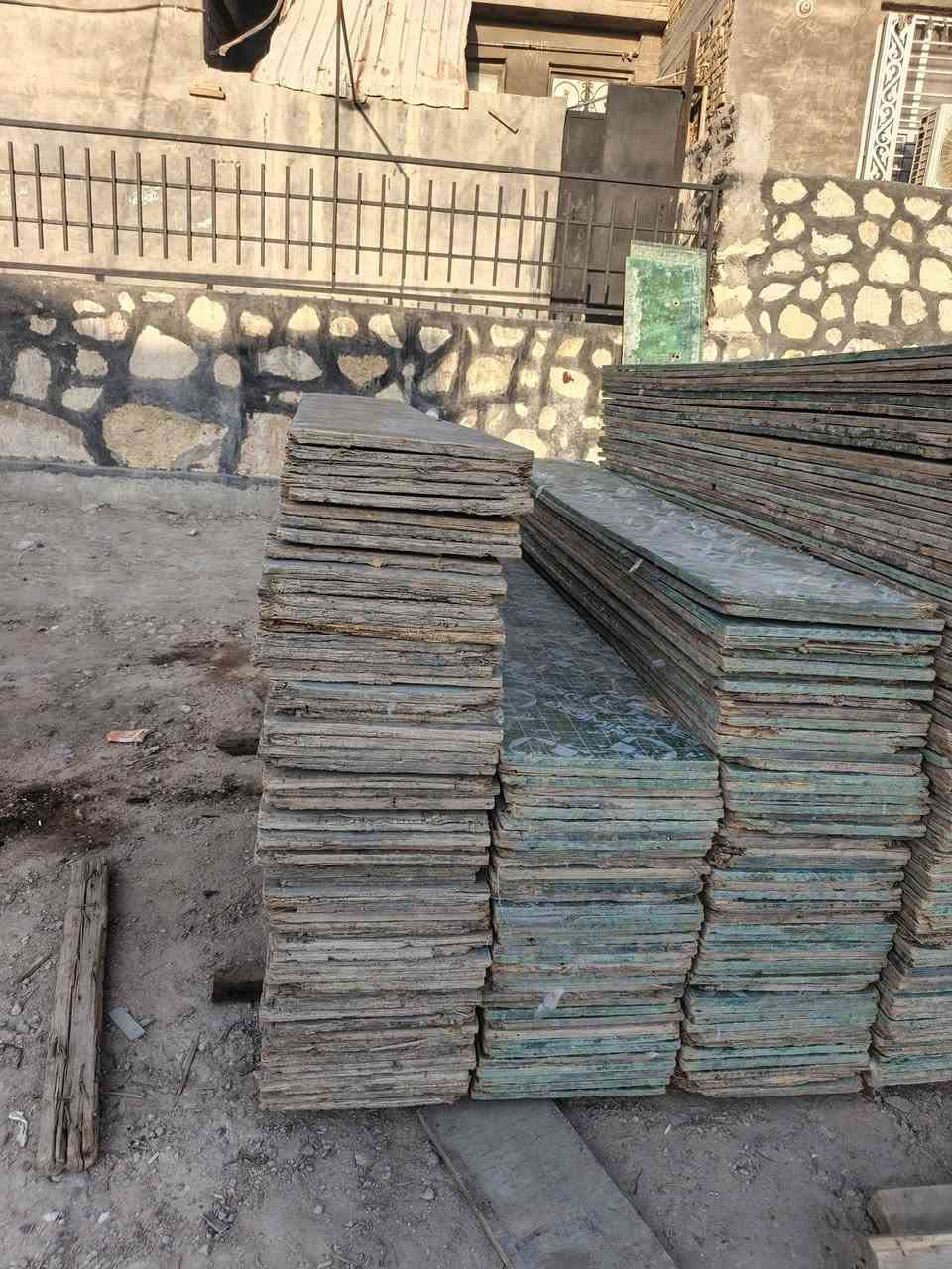 السلام عليكم بلاويد للبيع قياس 40 +50 الآستفسار ***********
