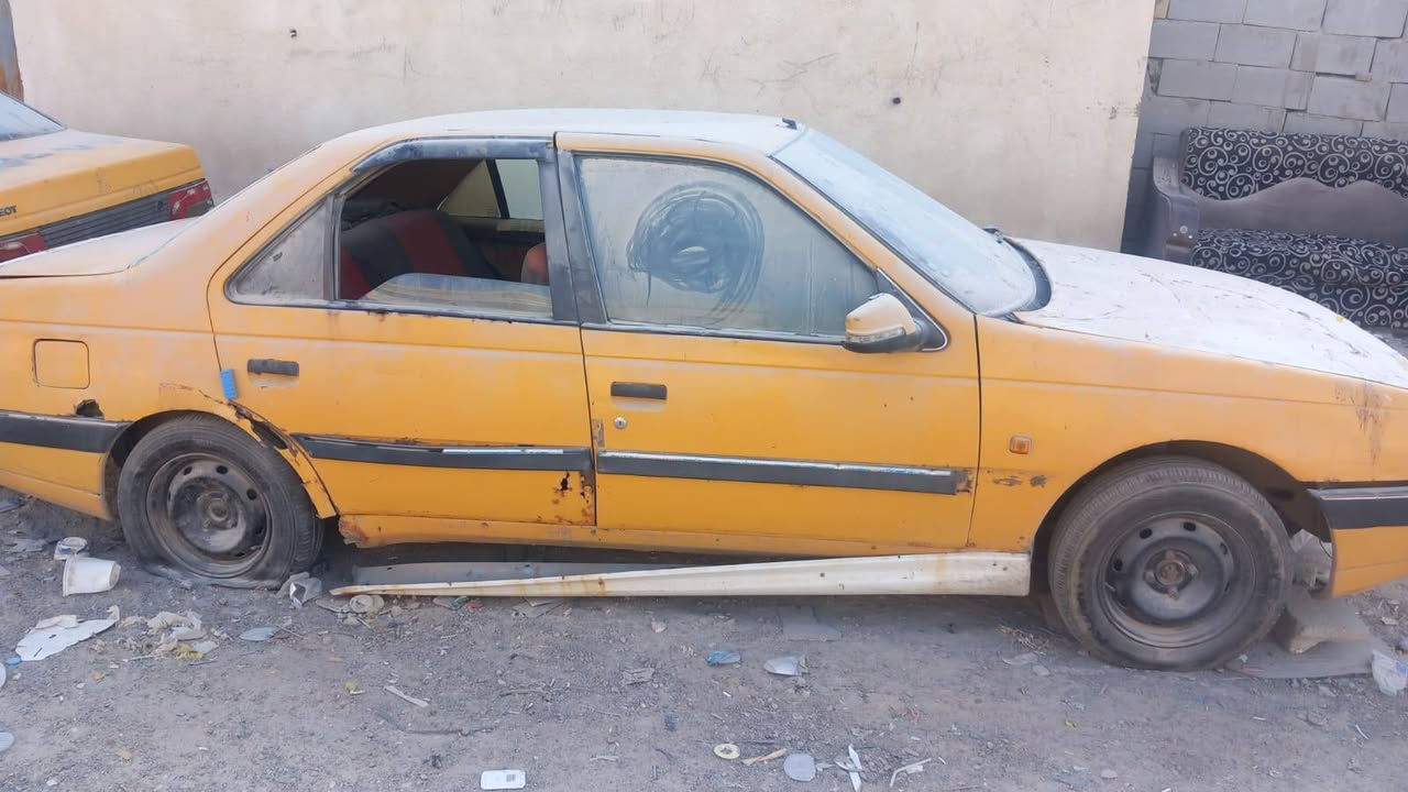 السلام عليكم سياره بيجو بارص للبيع السعر 13 وبيها مجال العنوان البصره الحكيميه 

للتواصل  ***********
