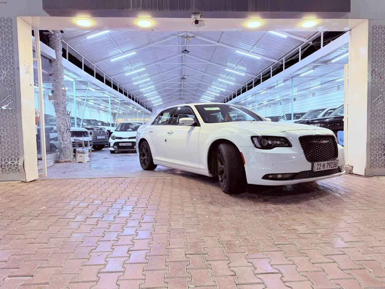 السلام عليكم
للبيع كرايسلر اوباما S 300 موديل ٢٠٢١ 
🔢 رقم أربيل | باسمي
📋 هزة وفحص جديدة
🛡️ مكفولة كفالة عامة
🎨 عدا مكانين BDR صغار كلش
📏 ماشية 69 ألف ميل

💎 مواصفات السيارة:
🔹 بانوراما 🌤️
🔹 بصمة 🔑
🔹 تشغيل عن بُعد
🔹 رادار جانبي 📡
🔹 تحديد مسار 🛣️
🔹 نظام Sport 🏁
🔹 كراسي جلد أصلي
🔹 كراسي كهرباء 2 ⚡
🔹 تدفئة كشنات 🔥
🔹 حساسات أمامية وخلفية
🔹 شاشة كبيرة 🖥️
🔹 كاميرا 🎥
🔹 وباقي المواصفات الأساسية للسيارة

💰 السعر المطلوب: 315 ورقة

📍 مكان السيارة: بغداد | الأعظمية

📞 للاتصال والاستفسار: ***********

🤍 بالتوفيق للجميع بغداد, العراق
