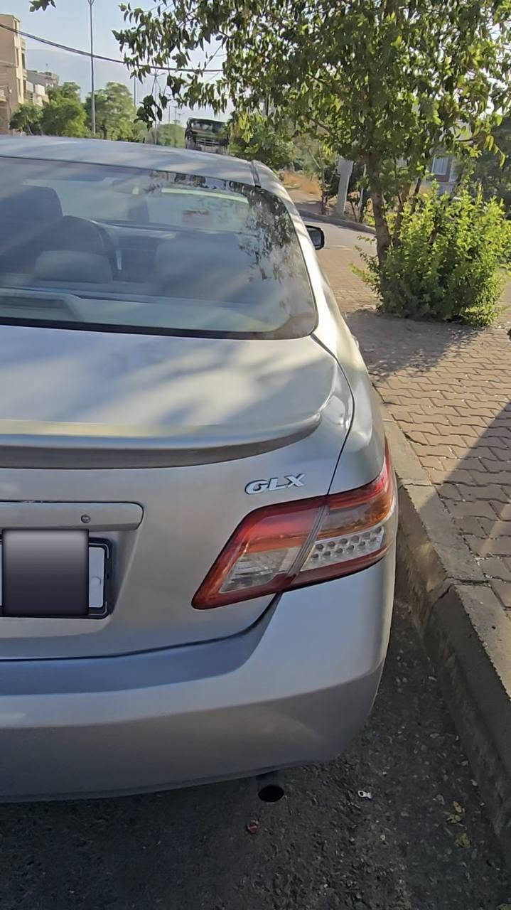 Toyota Camry GLX 2007
کامری مۆدێل 2007 ی خلیجی شکڵ گۆڕاو بۆ 2011 فوول مواسەفات GLX 
سلاید 
شاشە و کامێرە 
کوشن کارەبا 
چوار تایە و ویلی لۆکی لەسەرە 
گێڕ و مەکینە بە شەرت 
سەنەوی تا 2028 تازەیە 
حیزام بۆیاخ لەسەر کاڵبونەوە 
نرخ : 70 گەڵا و معامەلەیەکی کەم
شوێن : سلێمانی 
ژمارەی خاوەنی 
***********
_______________________
كامري موديل ٢٠٠٧ مواصفات GLX فول خليجي شكل مغير ل ٢٠١١ 
مواصفات : 
سلايد 
شاشة و كاميرة كواليتي HD
كشنات كهربائية
اربع ويلات و تايرات جديدات
شرط الكير و المحرك 
السنويه ل ٢٠٢٨ جديده 
حزام صبغ بدون حادث 
سعر : ٧٠ ورقه و شوية مجال 
مكان : السليمانية 
رقم صاحب السيارة 
*********** السليمانية, العراق
