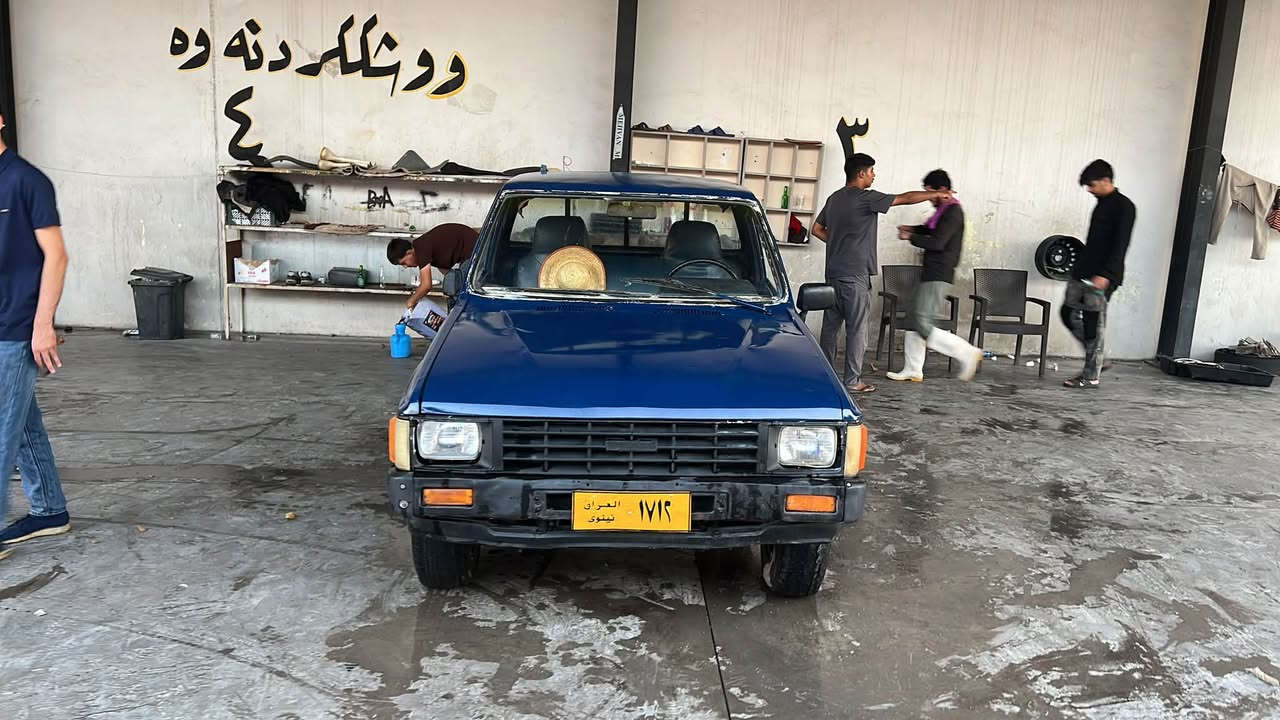 پیکاب 1985 بۆ فرۆشتن گێر و مەکینە بەشەرت کارەبای لایت و حیشارت بەشەرت  شانسی نەتەقیە تەحمیر حام کراوە شوین هەولیر ***********
