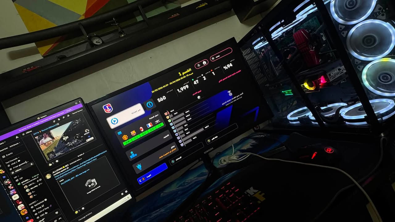 شباب  التجميعة للبيع 
مواصفات.  Cor i5 جيل ١٢    كارت شاشه ٣٠٧٠   رامات. ٦٤ كيكا. Ddr4.   هارد ssd 3 قطع. واحد تيره. وhhd 1 تيره و  m.2 250 
بور سبلاي ٧٥٠  مذر بدورد  b660   و تبريد مائي  ٣ فان.  
ملحقات.  شاشه msi 27. 2k 200h.    Samsung 24 144h  
سماعات كلاود ٣ واير ليس  ماوس باد مع كيبورد و موس ريددراكون    
 Ups 2000 اوف لاين.  
مكاني صلاح الدين تكريت 
رقم ***********
