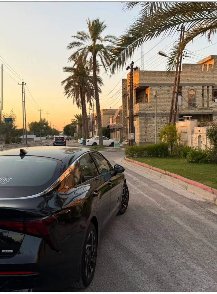 5) كي فايف K5 2025 هايبرد )
• التفاصيل:-
• خليجي وكالة
• اللون اسود
• ماشية km 5000
> فول مواصفات
• بانوراما
• كراسي جلد تدفئة
• جنطة كهرباء
• كراسي ميموري
• كير ماوس
• مقود جلد
• السيارة مغلفة PPF
• ومواصفات كثيرة اخرى
• السيارة لا تزال بوضع الزيرو
السعر 225 $ 
بيها مجال حك جيتك 
بغداد العطيفيه 
اتصل واتساب 
***********
