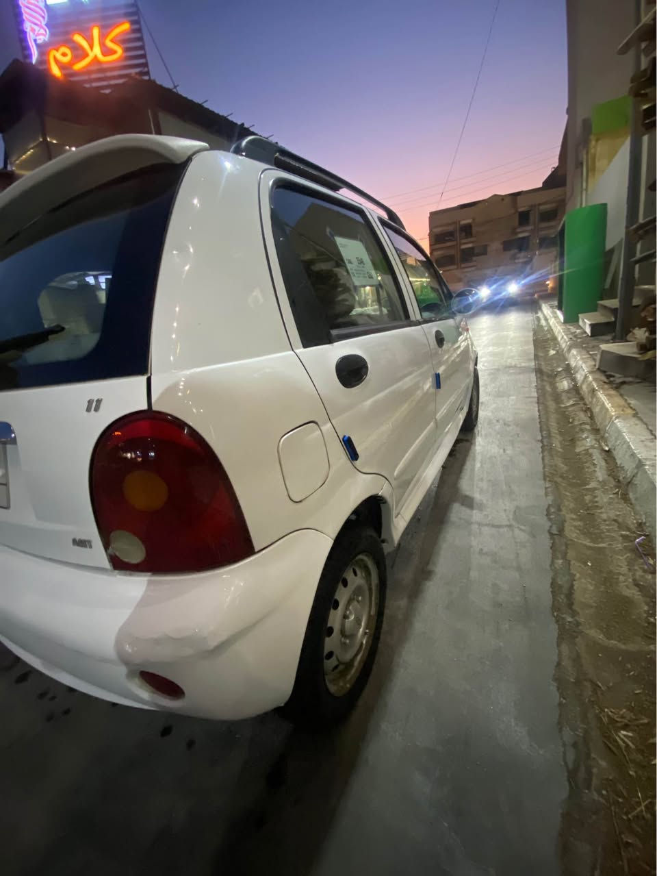للبيع شيري QQ موديل 2009
مكينه 13 ( اقتصادي )  شرط بدون عيب وتبريد شغال 
سنويه منتهيه ( دفتر بانزين بيها )
رقم بغداد ( مشروع وطني )
جامرلغ السايق الامامي ( بارد + صبغ )  ورقة الفخص مدرج مع الصور 
مكان السيارة كركوك 
السعو المطلوب ( 30 ورقة ) وبيها مجال 
لتفاصيل اكثر *********** كركوك, العراق
