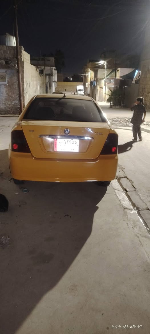 السلام عليكم سيكا موديل 12 هيا غرامات صفر بيها باب خلفي صبغ شرط الوكاله والتحويل كاربون سعر 35 وبيها مجال الاستفسار***********
