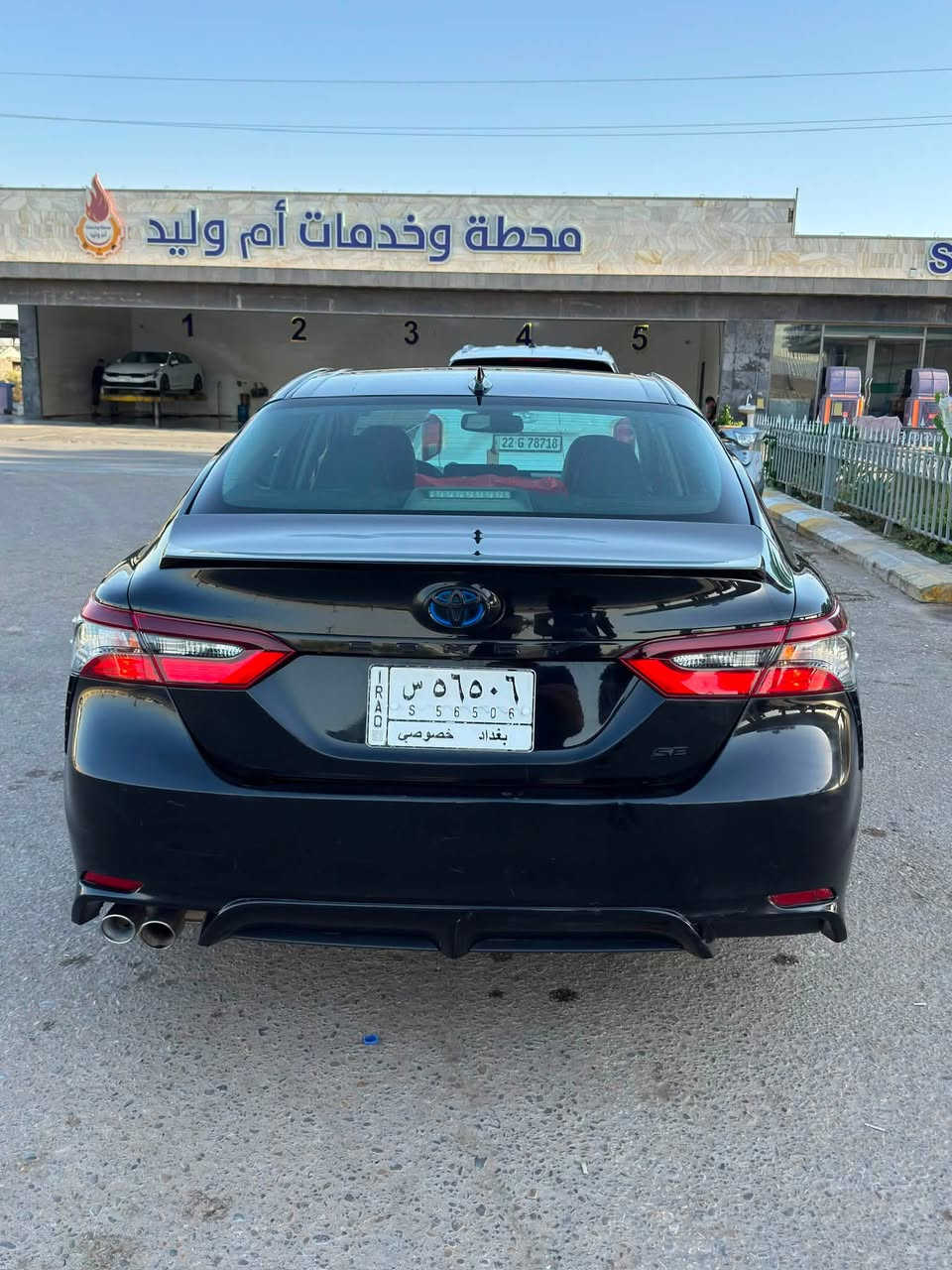 كامري ٢٠٢٢seهايبرد بلاك ادشن وارد امريكي
رقم بغداد باسمي 
جاهزه بدون اي نقص نهائياً
حادث امريكا جاملغ امامي ايمن اثر حرق قرب السياره انصبغ بدون فتح بدون معجون بمكانه بدون ايرباك 
مرفقه صور الحادث ورقم الشاصي بالصور
السعر١٩٠ورقه
لاستفسار***********
