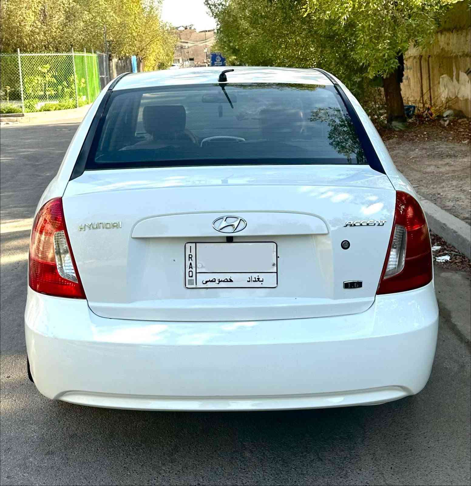 هونداي اكسنت للبيع موديل 2009 اوتماتيك
محرك 1600 

وارد خليجي

 جام مري اوتماتيك

رقم السياره بغداد بسمي

 تخم تاير جديد 

باتري جديد 

شاشه اندرويد

تبريد طبيعي

گير ومحرك خير من الله 

السيارة جاملخ خلفي عكس السايق مصبوغ والباب الخلفي من التريشه وجوه صبغ 

السعر 95 وبيهه مجال بسيط

للاستفسار ***********
