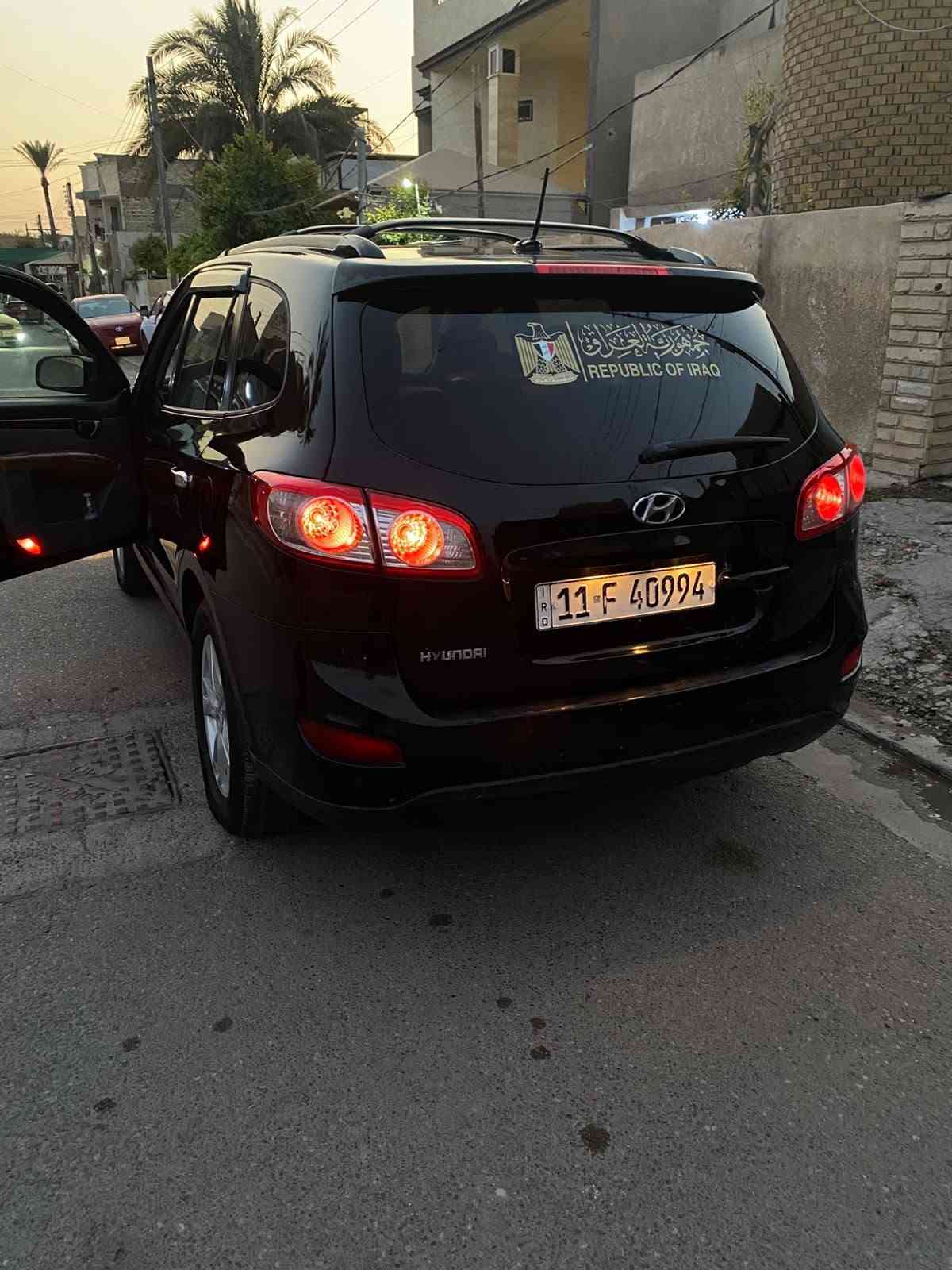 سلام عليكم للبيع سنتافيه ٢٠١١ ٦سلندر وارد امريكي نضيفه وحلوه بيها صبغات ١١٥ وبيها مجال ***********
