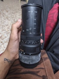 عدسه 70_300 سيكما للبيع مكاني بغداد حي اور قيم بل سعر المقبول وراسلني ...