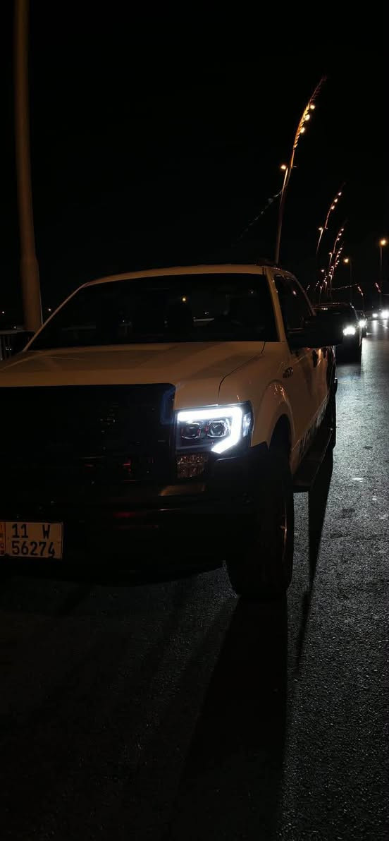 السلام عليكم 
للبيع فورد f150 موديل 2013 xl
خليجي وكاله نيفا باب طويل بدي قصير المرغوب محرك v6 3700 محرك اقتصادي وكلش قوي كير محرك صدر مكفول عليها منضومه غاز جديده ضمان سنه تاثيرات جبليه ويل ١٧ غطاء بدي اصلي لايتات امايه شباك جدد عليها ادامه كامله مناقصها برغي تبريد ثلج كمبريسر بستم يعني أنسا لو توكف بألف ازدحام ميبوخ السياره بدون صبغ لاكن امبدل بيها بدي سابقاً ابيض حالياً اسود للتواصل خاص او الاتصال على الارقم التالي  *********** بغداد, العراق
