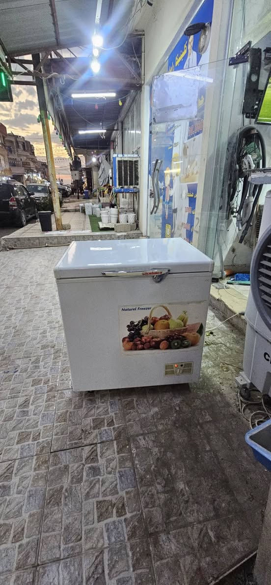 مجمبده ١٢ قدم شغال بشرط للبيع سعر ١٢٥ الف عنوان دهوك نزاركي 
ت *********** دهوك, العراق
