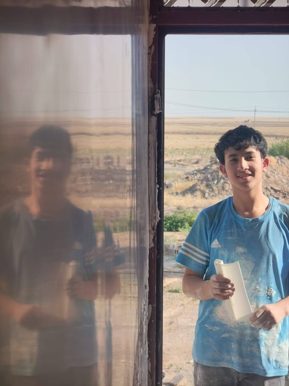 السلام عليكم يوجد كادر لبخ جص من الموصل يتكون من خمس اسطوات وخمس عمال المبيت بنفس الموقع المتر 3 الف/*********** /
