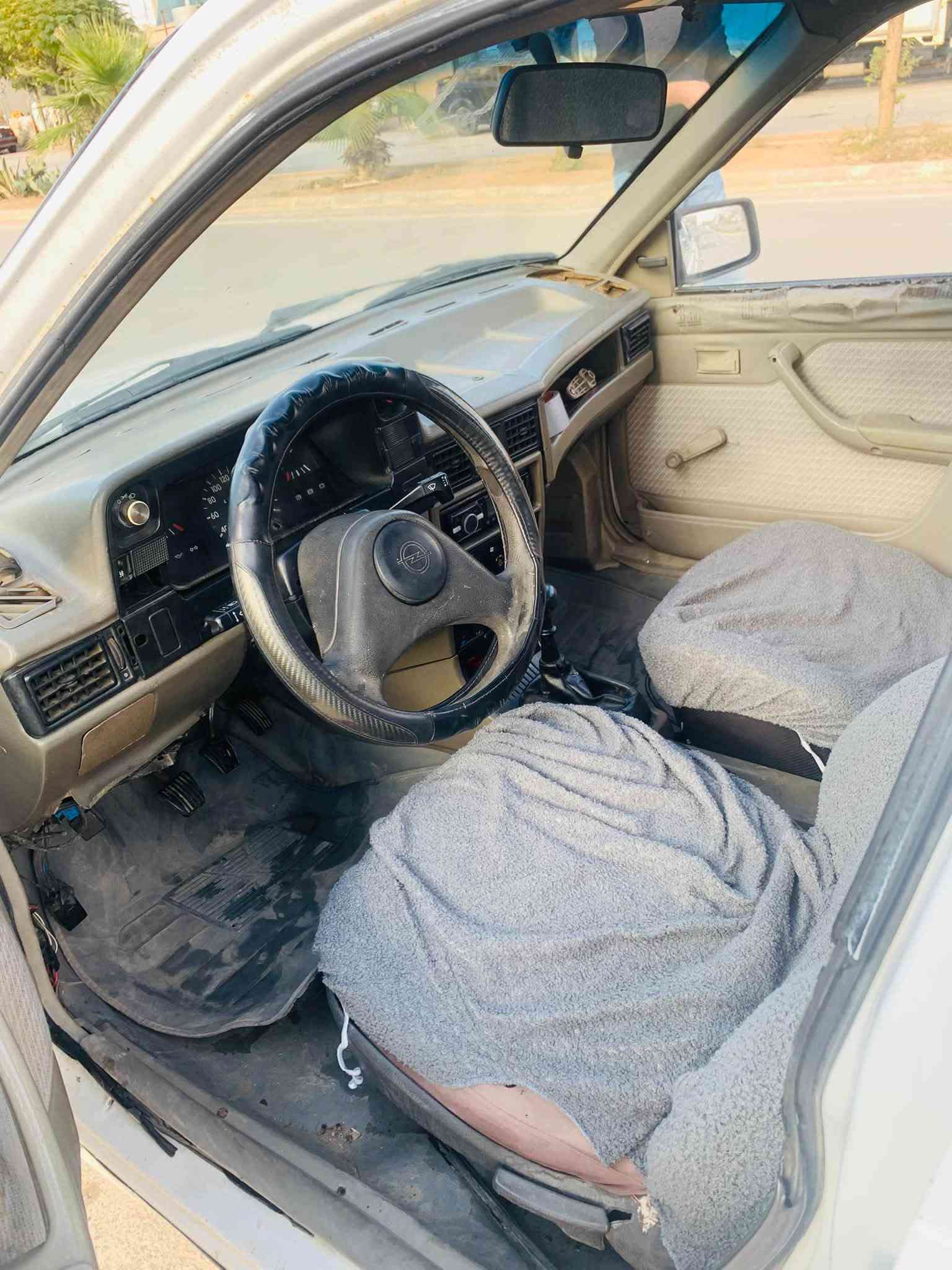 أوبل كاديت • ١٩٩١ • رقم سليمانية