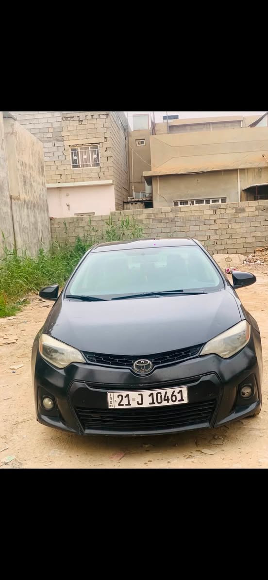 كورلا 16 امريكي
لون اسود متغير 

مكينه ١٨٠٠ بلادي 
كير بلادي 

ضرر بنيد مبدل بارد بالجامرلق و باب حك شبر 

سعر ١١٥ بي مجال 

اتصال ***********
