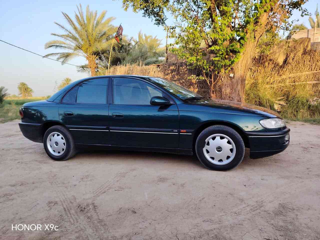 اوبل بزون للبيع موديل 95 رقم كربلاء انكليزي بسمي تحويل ثاني يوم محرك وكير ونجي ناعم جديده السياره جاهزه مال جناي
تبريد ثلج ❄️
سعر 52 وبيه مجال الشراي مكان بابل قضاء القاسم
(***********)

نص مكتوب في الصور:
- HONOR X9c