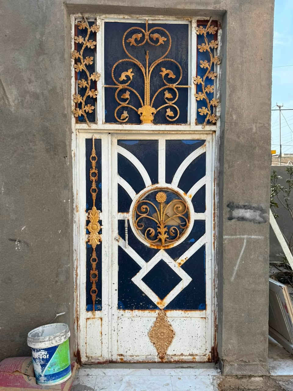 شبابيك ٢ • ابواب ٢ • باب مدخل كبير