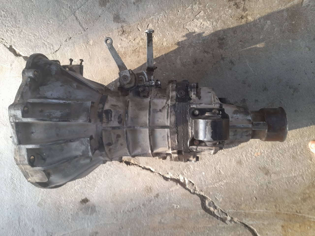 سلام عليكم للبيع كير فتون كل النمر جيده فقط بيه بل مشي وشه يمكن بولبرن السعر ١٣٠ الاتصال ***********تم
