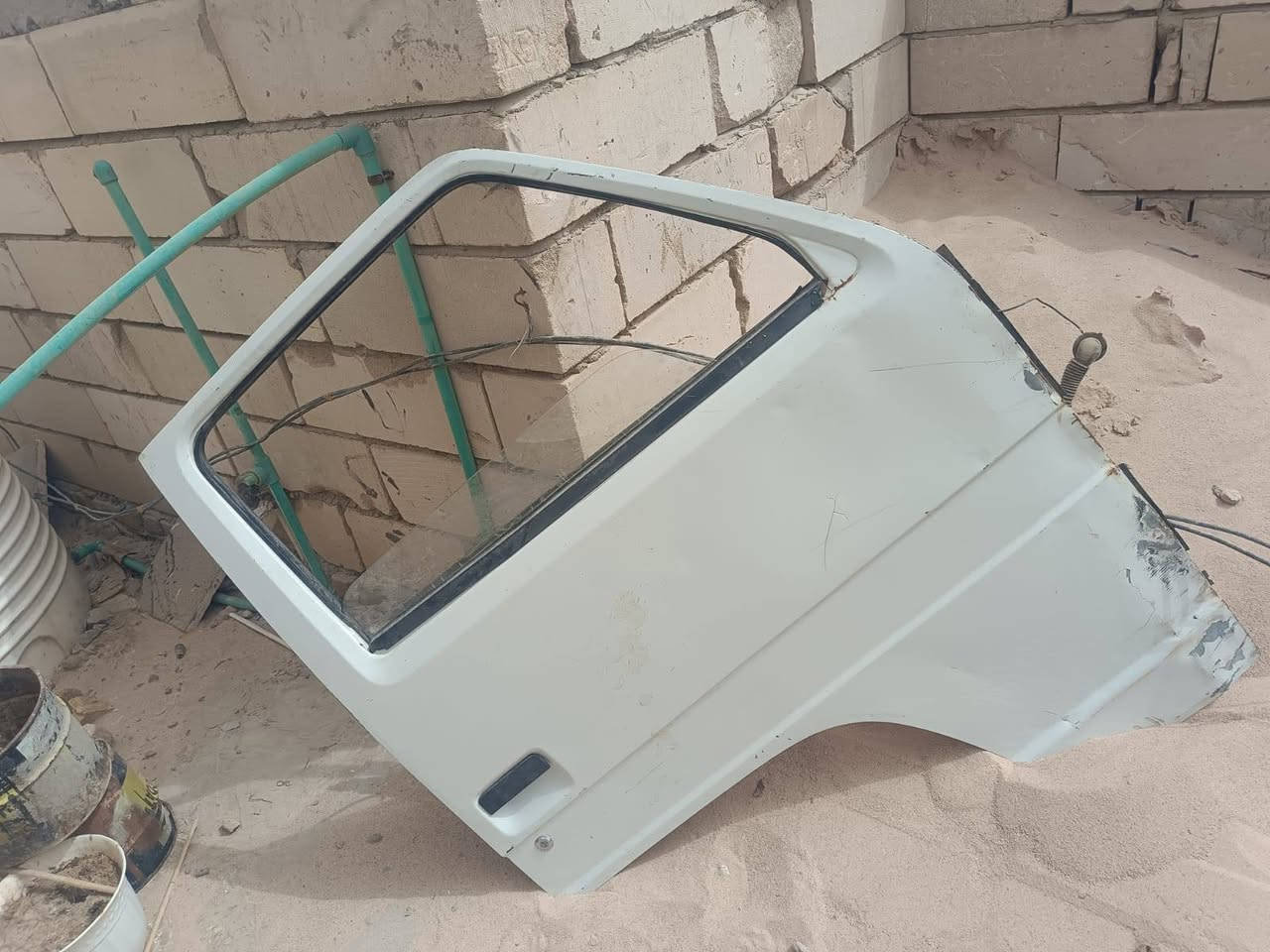 بيبان ازوزه موديل ١٩٩٢ كامل مع جام ب ٩٠ وبيه مجال ***********

