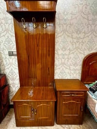 غرفة نوم عراقية للبيع * غرفة عراقية نظيفة جدًا وبحالة ممتازة. * تحتوي ...