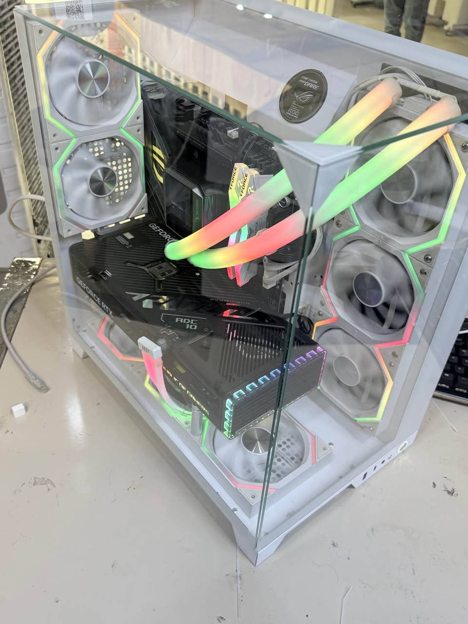 Pc gaming ***********  2 850 000
i7 14700kf
Rog strex z790 E
Ram 2x16 6400
Rtx4070Ti rog strex
1T 990pro +1tssdd sata
1250 w psu segotep gold
Aio 360 lcd deepcool 
Case gammax infinity gaming pro أربيل, العراق
