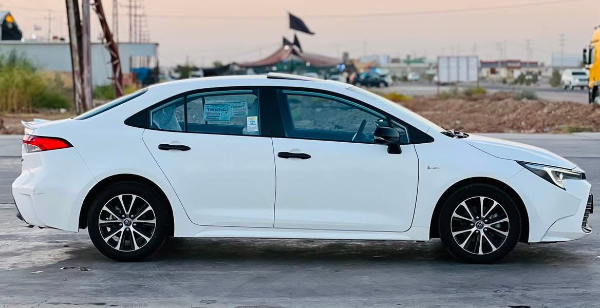 نظيف وبسعر مميز📣‼️
🔰تويوتا كورلا هايبرد 2025

TOYOTA COROLLA HYBRID 2025

♦️التفاصيل:-
• السياره مرقم بغداد
• ⁠المواصفات
• ⁠محرك 1.8 
• ⁠هايبرد اقتصادي
• ⁠مثبت سرعة
• ⁠رادار أمامي
• ⁠نظام مانع التصادم (Auto Brake)
• ⁠لايت عدسات LED
• ⁠مساعد ذكي للإضاءة العالية
• ⁠كشافات ضباب
• ⁠كاميرا خلفية (0.3 / 0.5)
• ⁠نظام المحافظة على المسار (Lane Assist)
• ⁠قيادة ذاتية (Toyota Safety Sense)
• ⁠أوضاع القيادة:
• ⁠نظام ECO
• ⁠نظام NORMAL
• ⁠نظام SPORT
• ⁠شاشة تدعم 
• ⁠ا Apple CarPlay & Android Auto
• ⁠تبريد منفصل

🟠حالة السيارة:-
• ⁠كفالة على المحرك، الكير، والبطارية
• ⁠عداد كيلو متر: 31 الف

📍 مكان السيارة : واسط الصويره

 الاستفسار ***********
الاستفسار ***********
