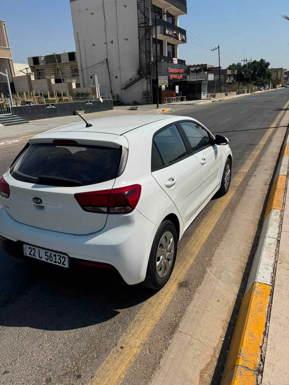 كيا ريو هاشباك موديل 18  خليجي بيها تبديل بابين بلاديات
سعرها 95 بيها مجال  
***********
