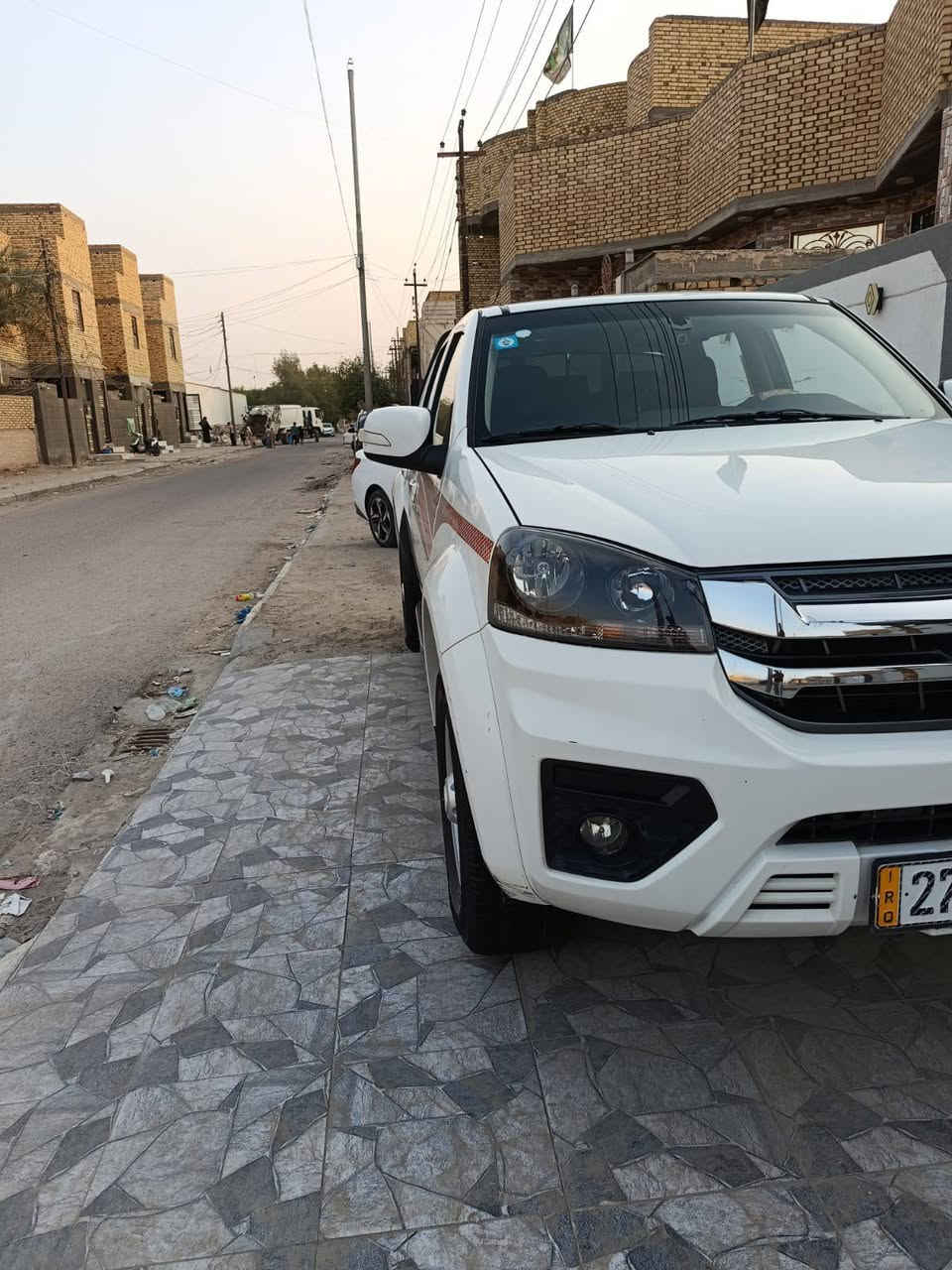 گريت وول  موديل 2025 ماشيه 5 الف 
محرك متسوبيشي 2400 بنزين و گير ZF.
1-كشنات جلد -كشن السائق كهرباء
2- شاشة +شاشة اعطال
3-كامرة خلفية + امامية + داش كام
4-حساسات خلفية
5- بلوجكترات تفاعلية مع فرة الستيرن والاشارة
6- ABS , ESP
7- ويل كب عدد 5 + اربع دسكات
8- مرايا كهربائية + اشارة بالمري٠
9- سنتر لوك
10- جام اربع كهرباء
11- اوتو هولد (السيارة تبقى ثابتة بمكانها من تشيل رجلك من الكلچ ثواني حتى ما تسرح السيارة تنطيك وقت حتى تحرك اذا واكف ع صعدة مثل جسر او ماشابه 
تبريد ثلج + تدفئة
السيارة كفالة عامة ونظيفة جدا رقم ذي قارتحويل 
 السياره بحاله الزيرو 

مكان الناصريه

للتواصل الاتصال على الرقم التالي
***********
***********

