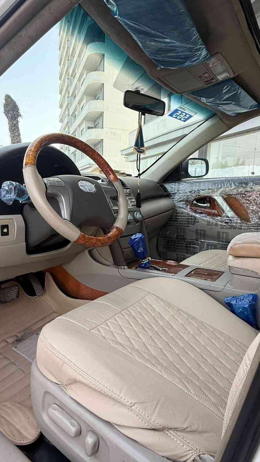 كامرى 2008 مواصفات GLXخليجية أعلى فئه بل كامرى برده سللايت 4سلندر كير محرك شرط لاصرف ولا بخار رقم سنوي جديد هزه جديد تحويل وكاله غرامه شرط دفتر بنزين بيها مواصفات كشن كهربائي تحكم أستيرن 6أقراص سيدى تبريد مركزى بجم كامل محدث ٢٠١١ زينون سيارة جاهزة مال بيت ربع مصرف مابيها بالنسبة صبخ قطعة وحدة صبخ +قطعه بيلادى السعر 105 العنوان كركوك داخل مدينه *********** 
كامرى2008خليجى  مواصفات GLX سعرى 107 كير مه كينه به شرت به ناوه خومانويه تحويل غه رامه به شرت هه يكلى زور جوانه *********** كركوك, العراق
