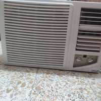 مكيف • نظيف • طنين