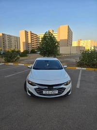 ماكو هيج سعر بالسوك   ماليبو 2025  LT  السيارة بيها قطعة وحدة صبغ وشبر...
