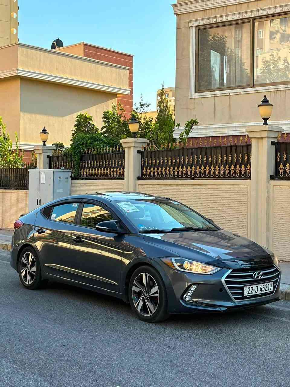 للبيع الالنترا موديل 2017 ماشية 110 الف ميل السعر 85
فول مواصفات 1/1 السيارة وارد كندي بدون حادث 
بيها 3 قطع فقط كلير بخ بدون معجون 
كير محرك تحويل تبريد تحويل غرامات بشرط 
مكان سيارة بغداد  رقم سنوية جديد السعر بلاش 
***********
