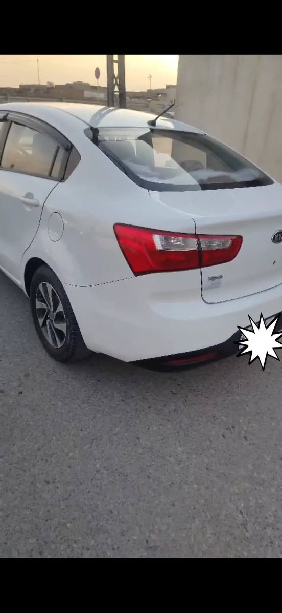 كيا ريو موديل٢٠١٢كيرعادي *كير مكينا بشرت تحويل وا كالا بشرط رقم وا سنويا جديد بيها ٣قطع بدون دواخل سيارا موجودا دهوك دوميس *********** دهوك, العراق
