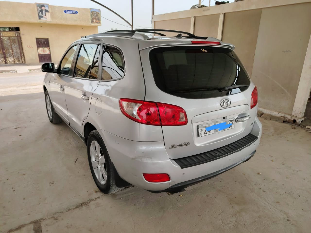 جديد بمعنى الكلام وجاهزه على ٢٤ حبايه اترايها اتفر العراق  حصة كاز معممه بكل العراق ... داخل جلد بلادي ..تدفئه وتبريد  تخم تاير وسبير جديد 
كير ومحرك كفاله وظع الشركه الموديل ٢٠٠٩ المكان بابل السعر ٤٠ او امراوس ابأصولي عالي والفرق نقد
للاتصال ***********
