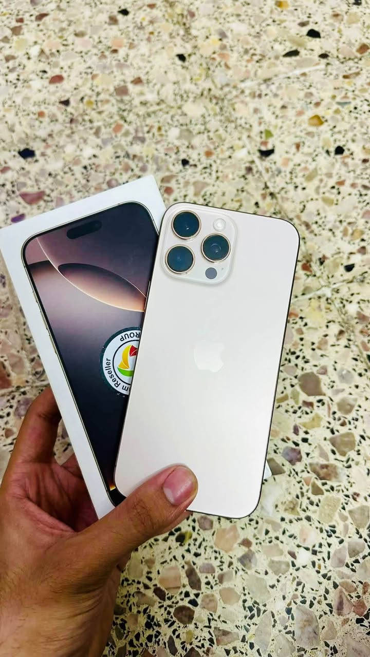 ايفون 16 برو ماكس • ذاكرة ٢٥٦ • بطارية ٩٦٪