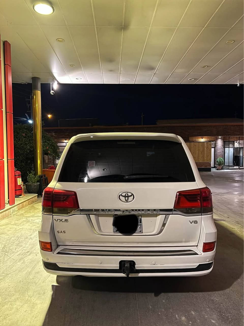 ‎تۆيۆتا لاندکروزر ، مۆدێل۲٠١١ vxr v8 4700 ، دوبەی ساغ 
ناوە و دەروەی گۆراوە بۆ ٢٠٢١ 
فوول مواصفاتی ، vxr v8 مەکینە حادی ٤٧٠٠ 
گێڕ و مەکينە و تەبريد و کارەبايی بەشەرت ☑️ 
سەيارەکە دوبەيە بە زەمان بەشەرتی رەقەم شانصی و حاسيبەی هەموو عيراق 💯 
دەعم و لێدراوی نيە سارد و چاڵی نيە تەنها پەمپ کراوە لەسەر ساغی ، دەعامی بۆ دەعامی بەشەرت 
سەيارەکە ساغە موس و بڕاوەی نيە 📦 
نرخی 180$ وەرەقە  و مەجالێکی برايانە 💰 
واتس ئەپ و ڤايبر *********** 📞 أربيل, العراق

