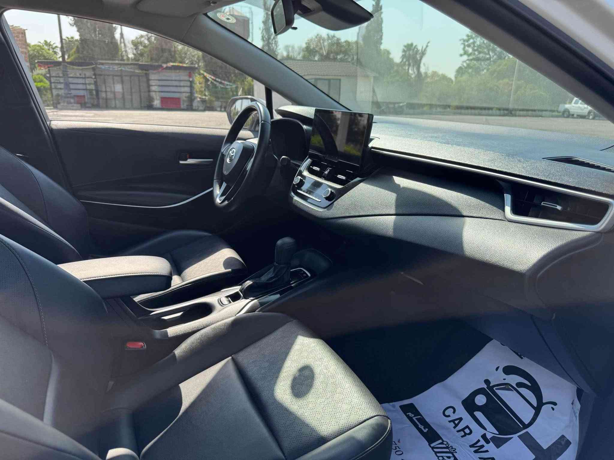 ✨بسم الله الرحمن الرحيم✨   

COROLLA         2024
تۆیۆتا كرؤلامۆدیل 

سفری هةولير تجميع صيني 
تەنها 21هەزار کم رويشتوة
 مواسفات -بةسمة -بريك بةسمة-كاميرة -سلايت-حةساس-كوشين جلد  -لايت ليد-تعديل سورعة
سةيارةكة  جاملخي پيشةوة لاي سةكن سبوخة لةگةل نيو دةركاي سةكن سبوخة ليواري بونيتي كةميك قةلةم كارية بةبي داخيلي بةبي ايرباك 
 بةناو كردن بةشةرت
شوێن: هةولير
ژم:***********  وةتس ئاپ أربيل, العراق
