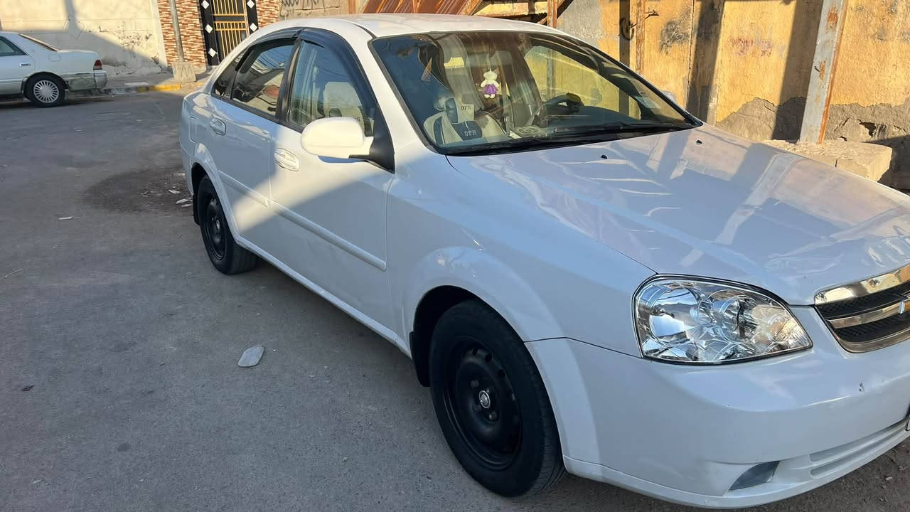 اوبترا موديل ١٠ مكفوله من الصبغ والتبديل جاهزه سياره  رقم بصره السعر ٦٢ وبيه مجال ***********
