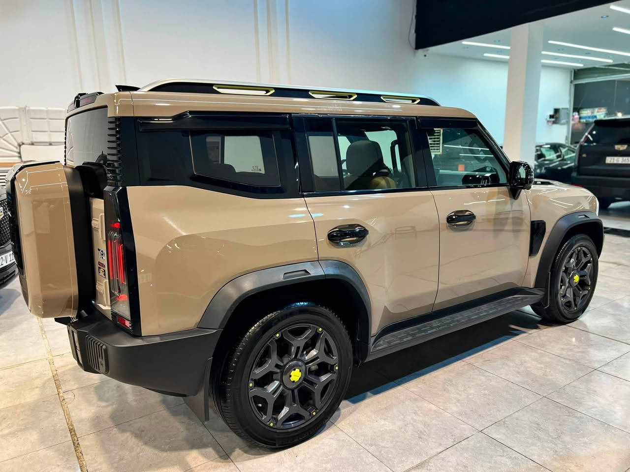 🚙 جيتور T2 موديل 2025 لكجري بلاص
✨ لون صحراوي مميز وفخم

خليجي – ضمان شركة هارلم

بعدها بالضمان + كفالة عامة من كلشي 

السعر 238 ورقة 

🔥 المواصفات:

• بصمة وتشغيل عن بُعد

• 5 كامرات

• شحن لاسلكي

• كراسي كهربائية

• شاشة آيباد كبيرة

• شاشة معلومات

• سقف بانوراما

• رادار أمامي + خلفي + جانبي

• سيد بربيك بصمة

• 5 تحكمات لأنظمة القيادة

• نقطة عمياء

• مرايات شفط كهربائية

• ماشية 49,000 كم

🔥 سيارة نظيفة ومميزة، جاهزة للفحص 

📍 معرض أحمد الكبيسي لتجارة السيارات

بغداد . حي جامعة . نفق الشرطة . شارع الكنيسة 

📞 للاستفسار: ***********
