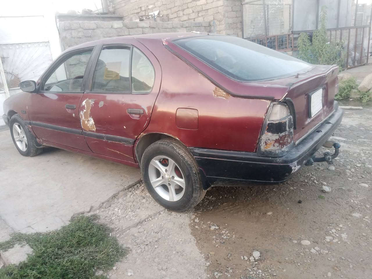 السلام عليكم نيسان براميره السعر 16موديل 92السياره بلادي 20طخم تاير جديد صدرها زين وشرط الوكاله والتحويل اسويلك وكاله كبل اسويلك كاربون ماستر محركها بي بدايت صرف قرامات ماعليها رقم الماني نينوه سنويه نهايتها لل 28بدين مابيع وبل قصد مابيع السياره نشطه ترايها حلو مكاني موصل جانب الايمن حي التنك جماعت ال10و12ورقه لاتخابرني رقم الهاتف ***********
