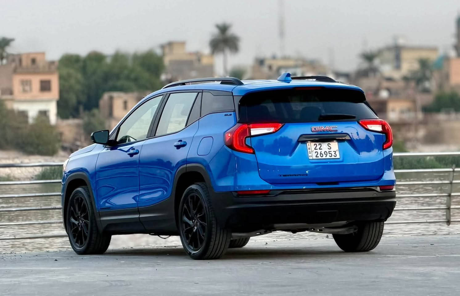 السلام علكيم
� وصول جديد ومميز 🔥
🚘 GMC TERRAIN SLE 2024 – الشكل الجديد
وارد امريكي
بدون صبغ حادثهه دعامية امامية فقط ايرباك سستم 
💙 لون أزرق مميز
✨ علامات سوداء + ويل كب أسود
رقم اربيل ترقيم جديد بأسم شركة وكالة تحويل او مضمون 

⭐ المواصفات:

• 🔑 بصمة تشغيل ودخول
• ⚙️ محرك 1.5 تيربو
• 🔄 كير دكمة
• 🅿️ هندبريك دكمة
• 💡 لايت LED أمامي وخلفي
• 🔦 بلوجكتر
• ❄️ قطعتين تبريد
• 🎮 تحكم ستيرن
• 🚦 كروس سرعة / مثبت سرعة
• 📡 رادار أمامي
• 🛑 مانع انحدار
• 🏁 Drive Modes – مود درايف
• 📱 شاشة

📌 رقم الشاصي:
3GKALMEG3SR204871

📍 مكاني: الكاظمية – شارع أكد

🔥 Terrain 2024 بالشكل الجديد — مواصفات حلوة وشكل رياضي مميز.
📸 صور السيارة مرفقة للإطلاع على التفاصيل

📞 للتواصل والاستفسار:
***********
